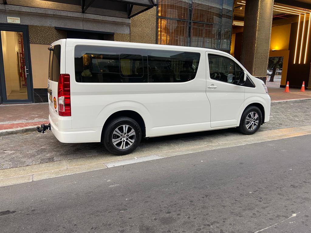 F and F Transit taxi transporter